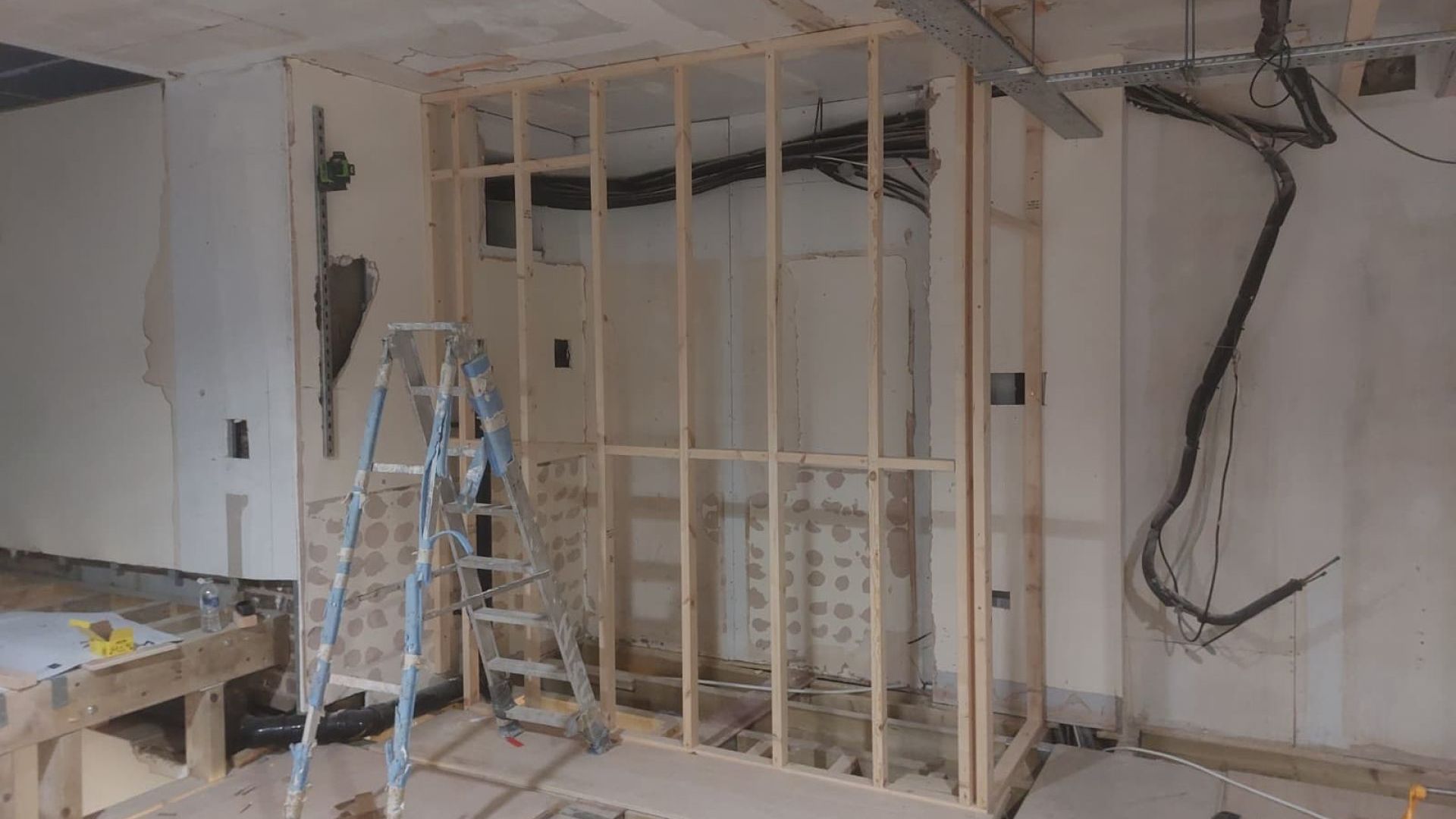 chinatown construction internal 