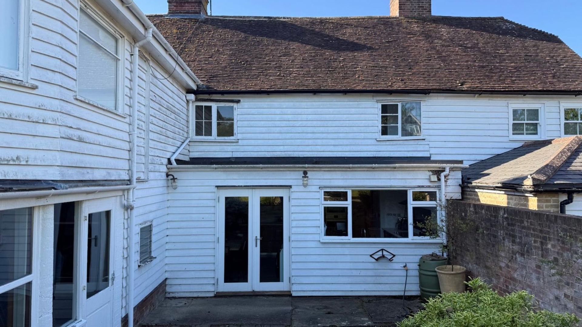 Rear of Listed property 