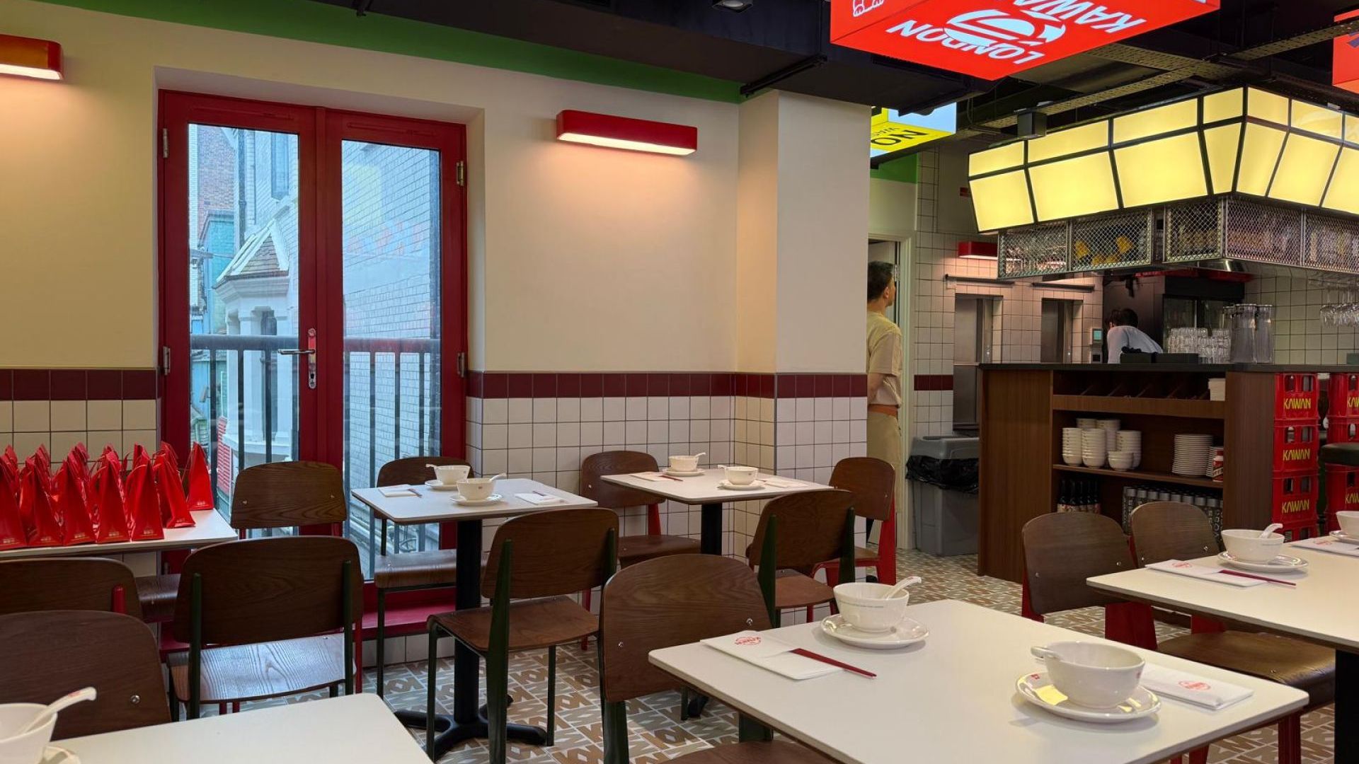chinatown kawan by uncle roger seating 