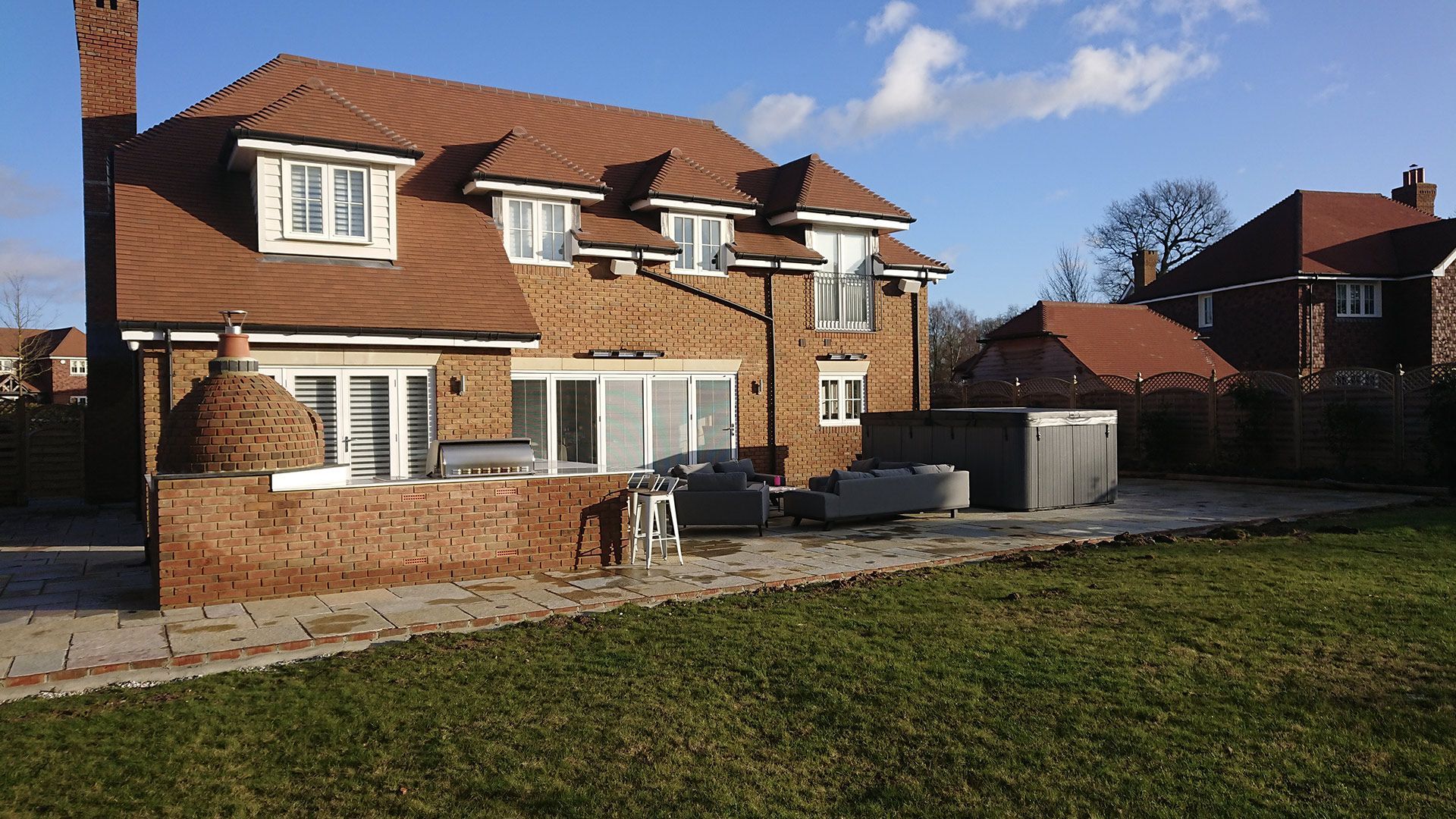 Cinema Room, Outdoor Kitchen & Spa