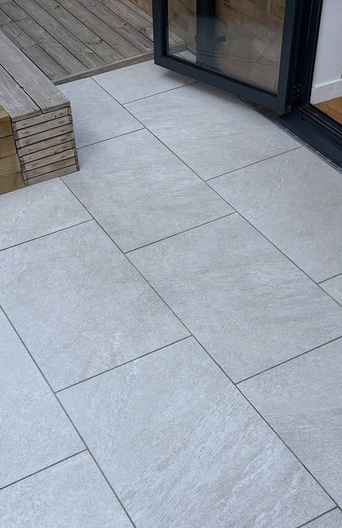 Doric Close Bifold Doors & Garden